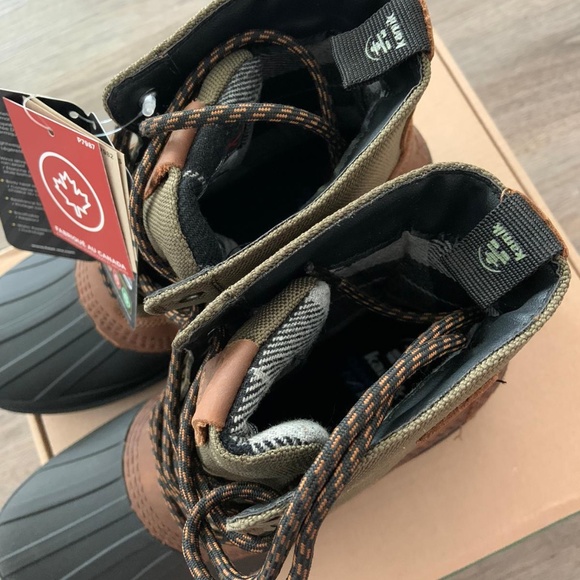 Kamik mens winter boots size 10 - Picture 2 of 3